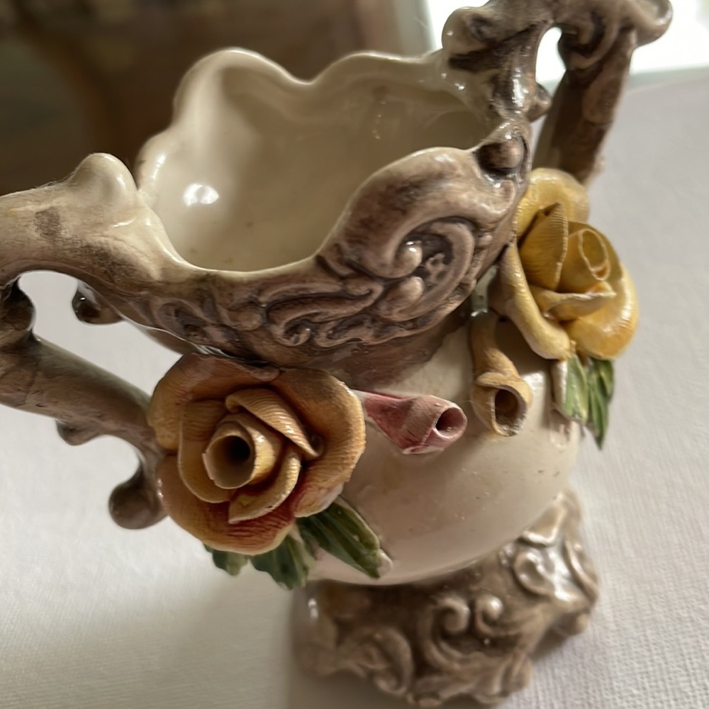 Small  Ceramic Base - Picture 2 of 5